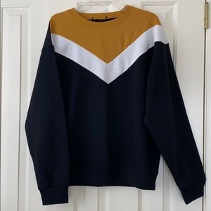 COLOR BLOCK SWEATSHIRT  NWO tags